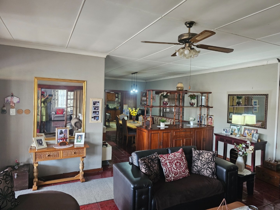 4 Bedroom Property for Sale in Haven Hills Eastern Cape